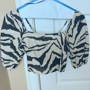 h&m zebra crop top